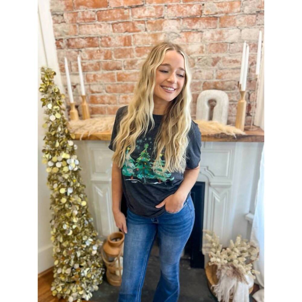 NEW SOUTHERN ATTITUDE snowflake christmas tree tee in charcoal